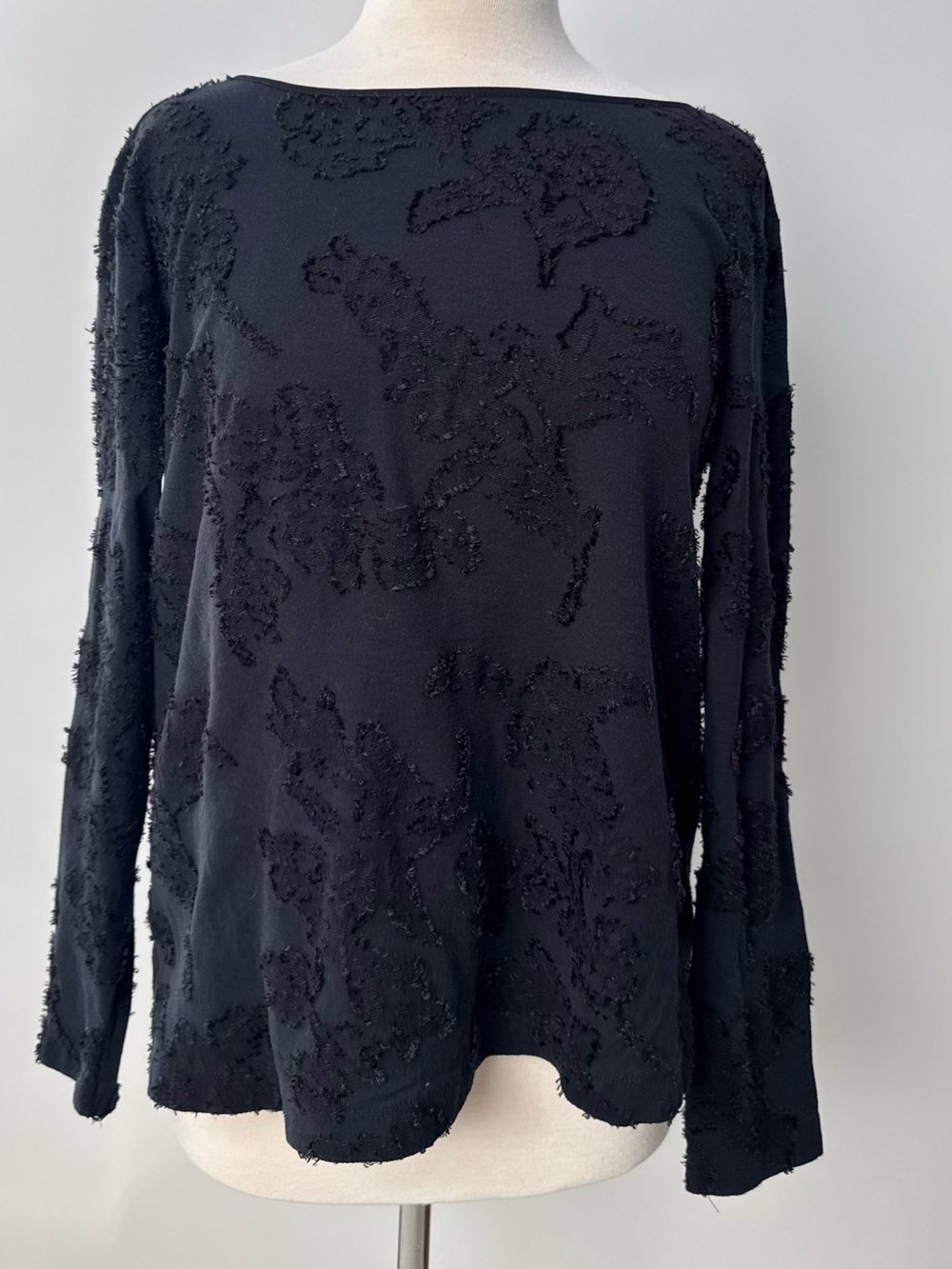 Black Long Sleeve Tie-Back Embroidered Top size M Womens